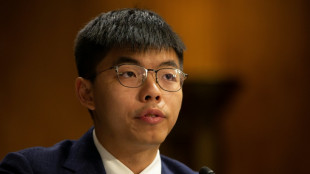Ativista pr&oacute;-democracia de Hong Kong Joshua Wong se declara culpado de conluio com pot&ecirc;ncias estrangeiras