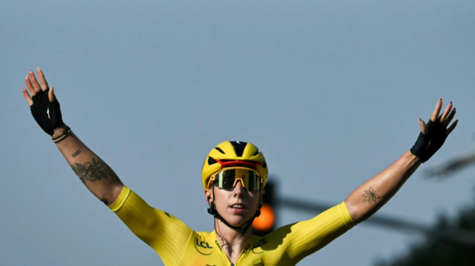  Wiebes takes dominant second win at Tour de France Femmes 