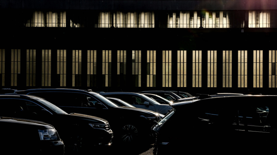 Unrae, ad agosto l'auto usata ancora in leggero calo con -1,4% 