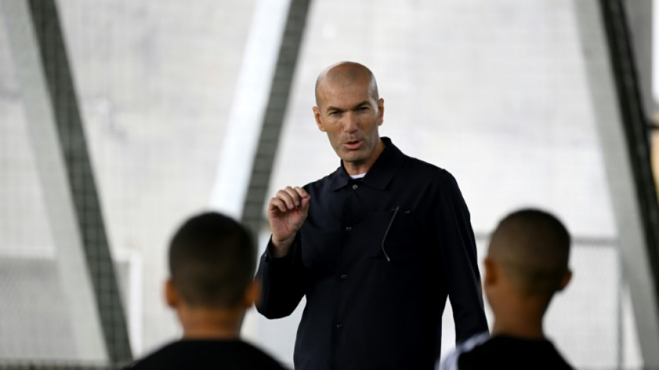 Jeux vid&eacute;o: EA Sports investit dans la pratique du football aux c&ocirc;t&eacute;s de Zidane