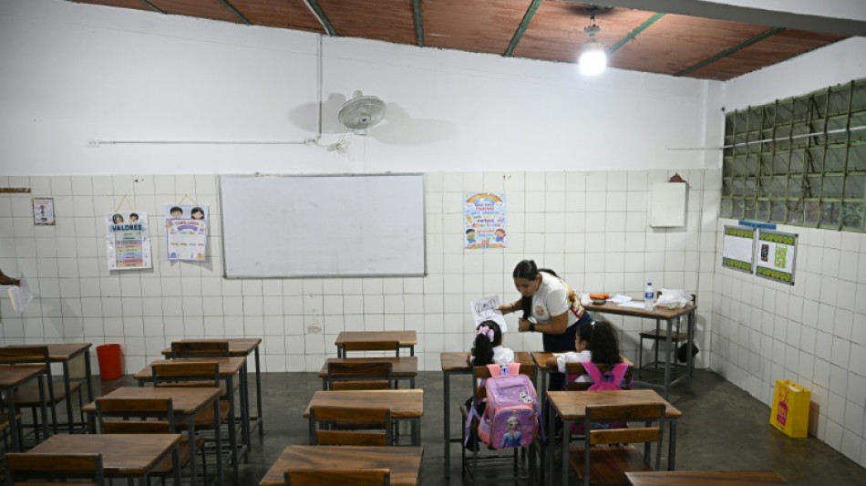  Empty benches as schools reopen in Venezuela's quake-hit Guaira 