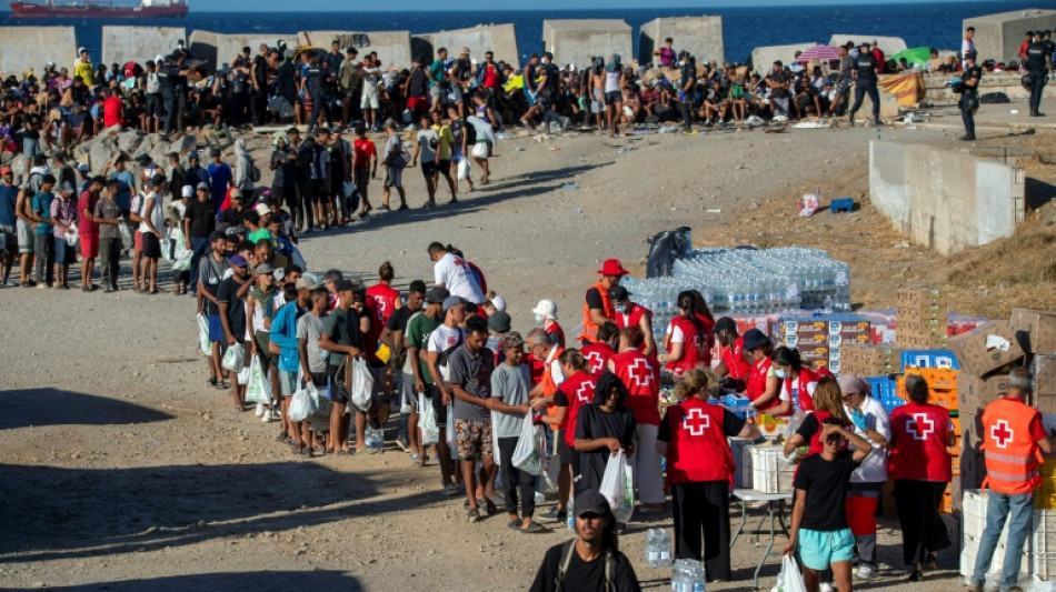  Spanien will R&uuml;ckf&uuml;hrungen von Migranten aus Ceuta beschleunigen 