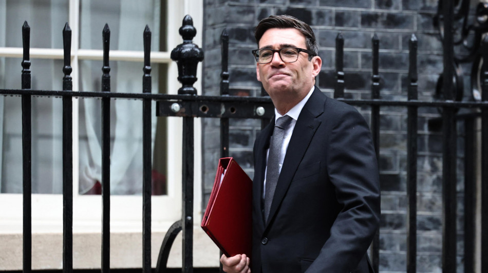  Burnham per i primi 100 giorni, 'stiamo affrontando i problemi del Paese' 