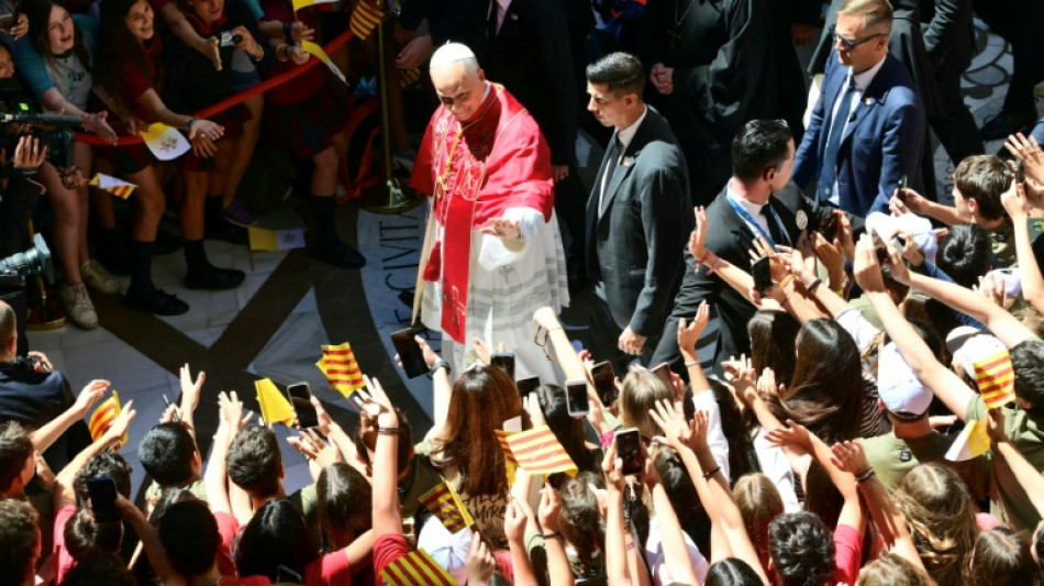  Papst Leo XIV. zum Abschluss von Spanien-Reise auf Kanaren eingetroffen 