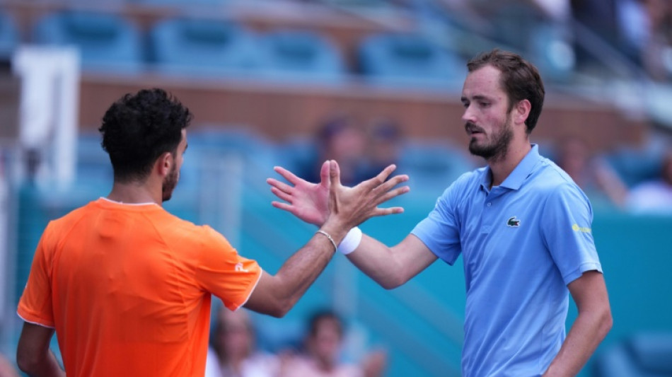  Medvedev ousted by Cerundolo at Miami Open 