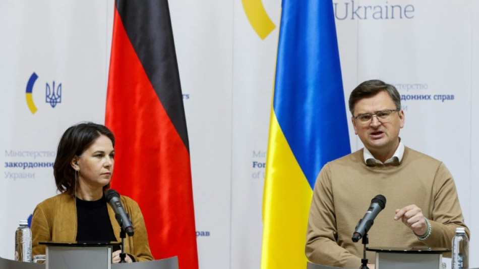EU-Außenminister treffen ukrainischen Außenminister Kuleba