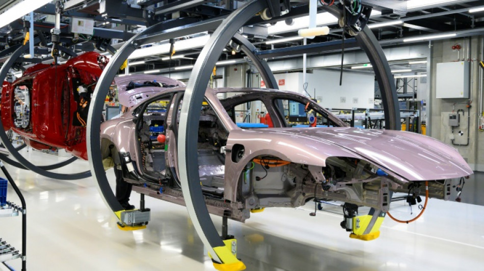 Europäische Autohersteller gehen von weiterem Absatzrückgang in diesem Jahr aus