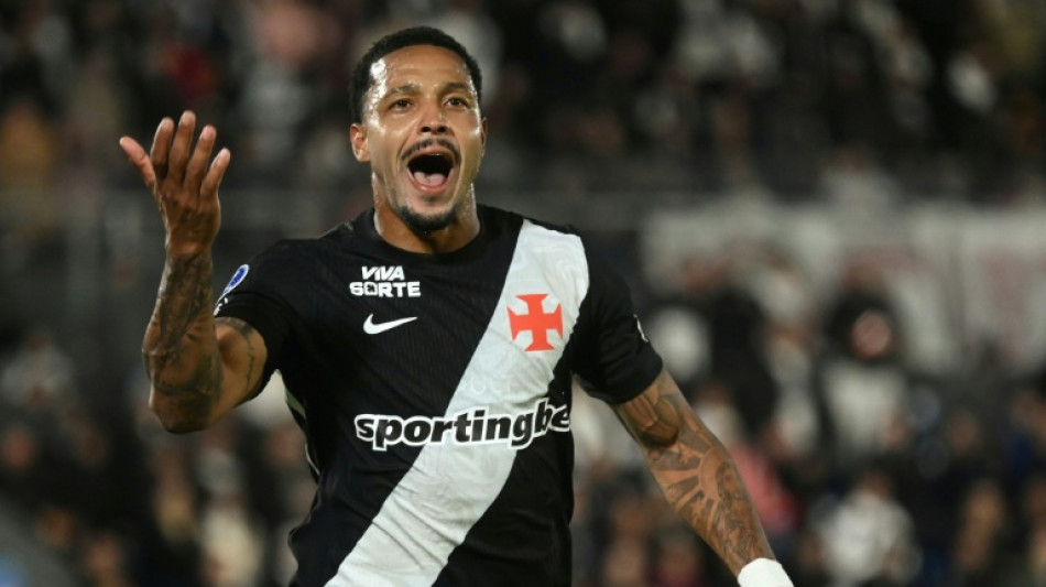  David Corr&ecirc;a, do Vasco, &eacute; alvo de opera&ccedil;&atilde;o antidrogas 