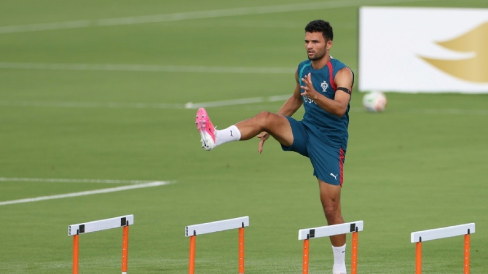  Gon&ccedil;alo Ramos, da sele&ccedil;&atilde;o portuguesa, deve deixar PSG para jogar no Milan 