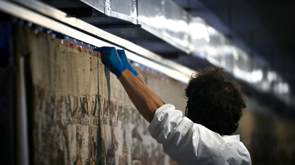  Bayeux Tapestry begins epic journey from France to London 