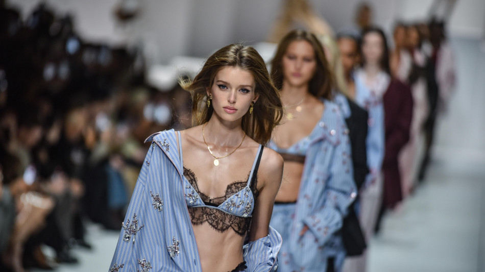  Stefano Gabbana lascia la presidenza di Dolce & Gabbana 