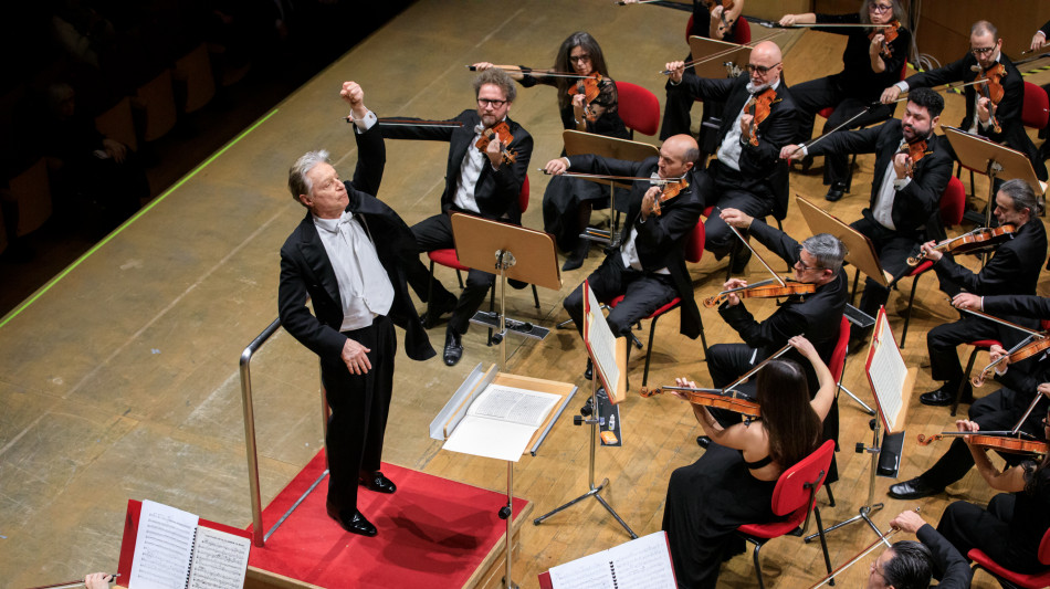  Ilia Gringolts debutta con la Filarmonica del Comunale di Bologna, dirige Abbado 