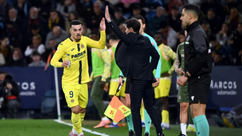 Villarreal vence Levante (1-0) e se consolida em 3&ordm; no Espanhol
