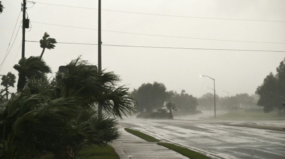  La temp&ecirc;te Isaias s'affaiblit en remontant depuis le sud des Etats-Unis 