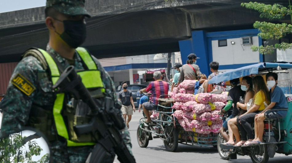 Thousands of security forces on alert ahead of Philippine polls