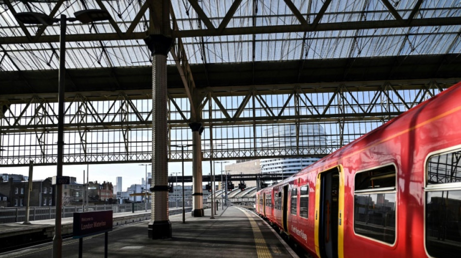 Mehr als eine halbe Million Besch&auml;ftigte in Gro&szlig;britannien legen Arbeit nieder 