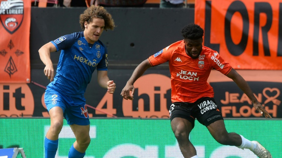 Leicester sign Belgian defender Faes as Fofana replacement