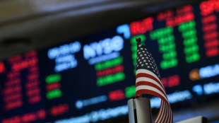 Wall Street avance malgr&eacute; les menaces douani&egrave;res de Trump