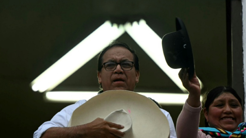  Candidato de esquerda pede anula&ccedil;&atilde;o dos votos do exterior na elei&ccedil;&atilde;o peruana 