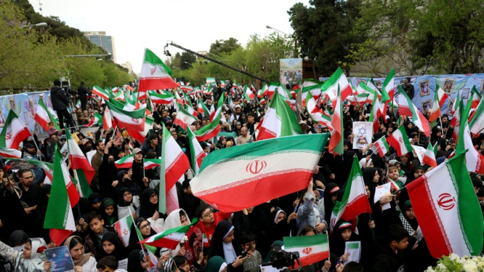  Iranianos vivem entre medo e desilus&atilde;o antes das negocia&ccedil;&otilde;es com os EUA 