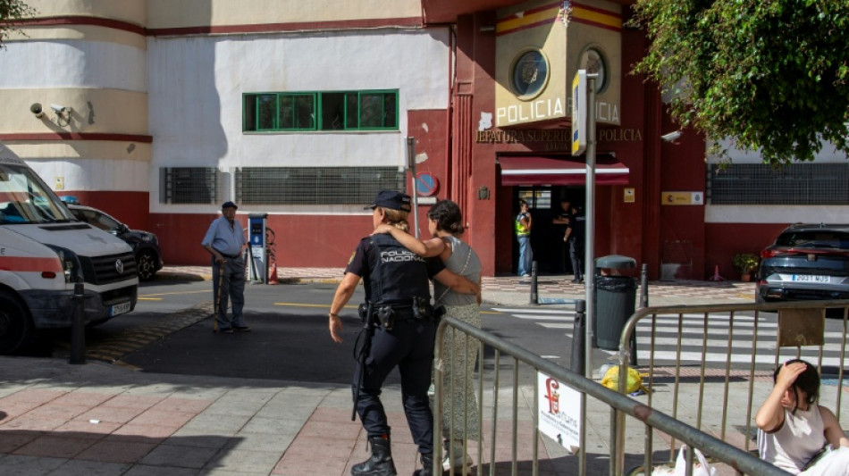  Espanha imp&otilde;e controles fronteiri&ccedil;os &agrave; It&aacute;lia em meio a crise migrat&oacute;ria 