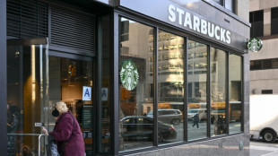 Starbucks recortar&aacute; 1.100 puestos de trabajo ante la bajada de las ventas