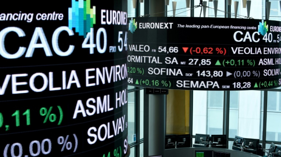 Les Bourses europ&eacute;ennes ouvrent dans le rouge, les tensions commerciales inqui&egrave;tent