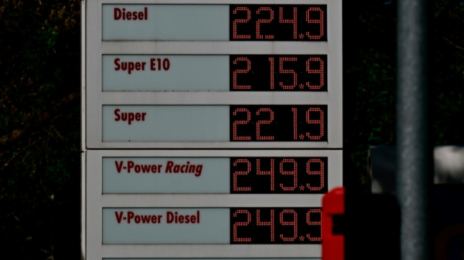  Spritpreise im Wochenvergleich niedriger - aber nicht um H&ouml;he des Tankrabatts 