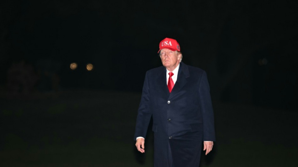  Trump says 'not a big fan' of Pope Leo after his anti-war message 