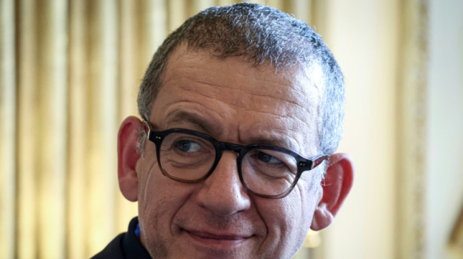  Dany Boon va tourner sa premi&egrave;re s&eacute;rie avec Netflix, "Johnny Biloute" 