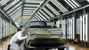 Stimmung in der Autoindustrie verschlechtert sich im November leicht