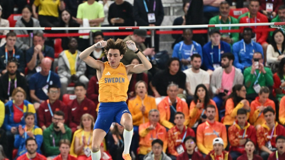 Mit vier Spr&uuml;ngen &uuml;ber sechs Meter: Duplantis holt WM-Gold 