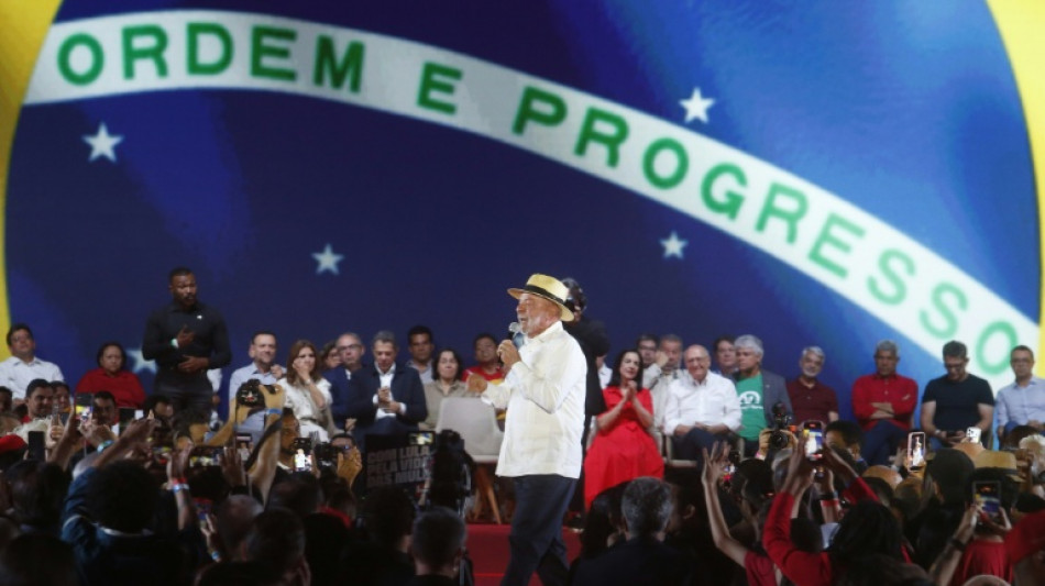  &Agrave;s v&eacute;speras das elei&ccedil;&otilde;es, Lula se inspira em Bad Bunny para criticar Trump 