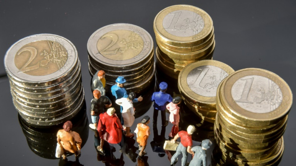 Verbrauchersch&uuml;tzer kritisieren Sparkassen f&uuml;r Verhalten bei Pr&auml;miensparvertr&auml;gen