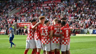 Rang 15 zum Greifen nah: Mainz will "Druck aus&uuml;ben"
