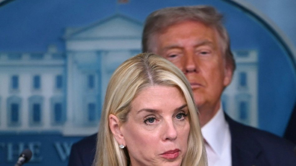  Donald Trump limoge sa ministre de la Justice Pam Bondi 