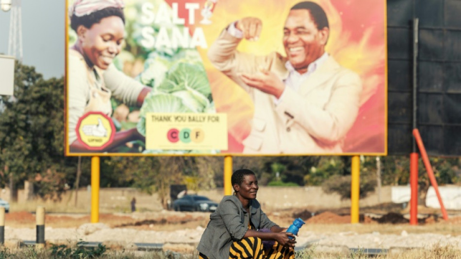  Who are the main contenders in Zambia's presidential vote? 