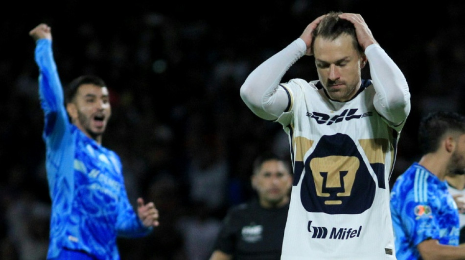  Meio-campista gal&ecirc;s Aaron Ramsey, ex-Arsenal, anuncia aposentadoria aos 35 anos 