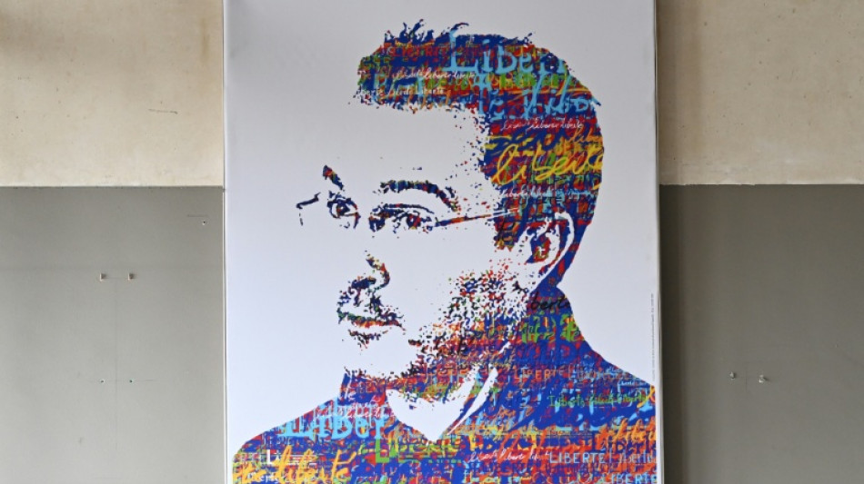  Face aux accusations de discrimination, ses proches d&eacute;fendent la m&eacute;moire de Samuel Paty 