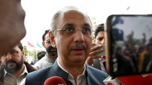 Partei: Pakistanischer Oppositionschef zu zehn Jahren Haft verurteilt
