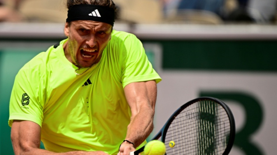 Zverev vence Jesper De Jong e vai &agrave; 3&ordf; rodada de Roland Garros
