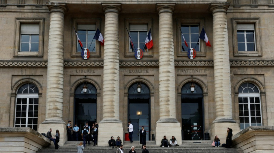  Gericht in Paris ordnet Auslieferung eines Antifaschisten nach Deutschland an 
