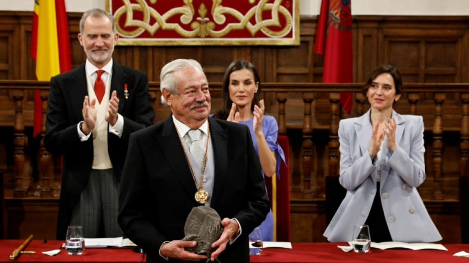  Gonzalo Celorio ensalza los profundos v&iacute;nculos entre M&eacute;xico y Espa&ntilde;a al recoger el Premio Cervantes 
