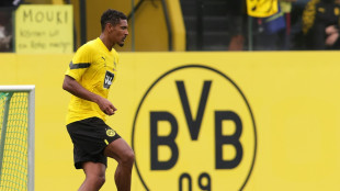 Dortmund: Haller absolviert Laufeinheit mit dem Team