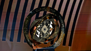 Mundial de Clubes da Fifa ter&aacute; premia&ccedil;&atilde;o total de US$ 1 bilh&atilde;o