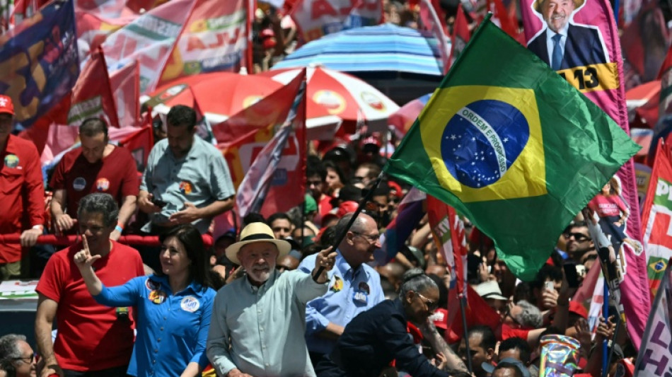  Brasilien: Lula und Bolsonaro halten Abschlusskundgebungen vor Pr&auml;sidentenwahl 