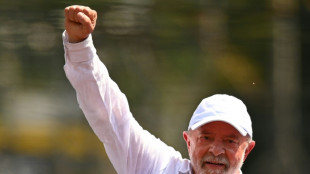 Pr&eacute;sidentielle au Br&eacute;sil: Lula dit &ecirc;tre "s&ucirc;r" de gagner