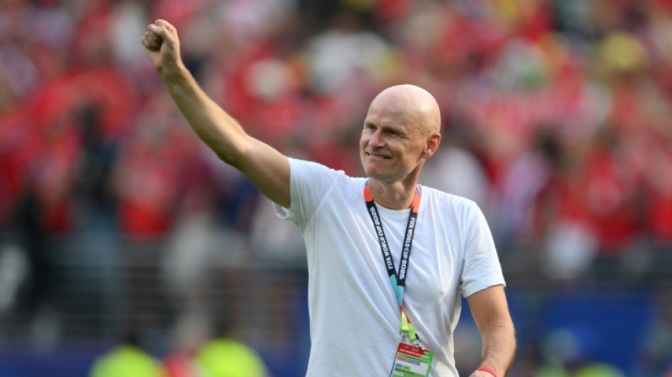 Solbakken celebra 'melhor noite do futebol noruegu&ecirc;s' ap&oacute;s eliminar o Brasil