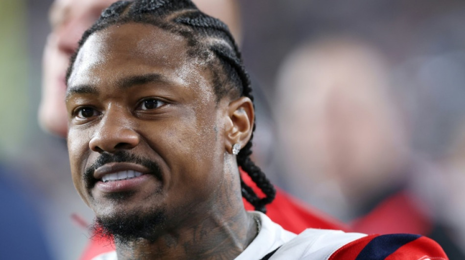  NFL star Diggs cleared of assaulting personal chef 