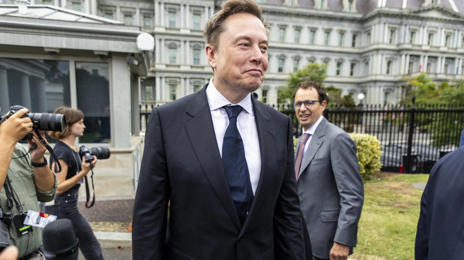  Cnn, Musk patteggia cause per frode sui milioni offerti agli elettori nel 2024 